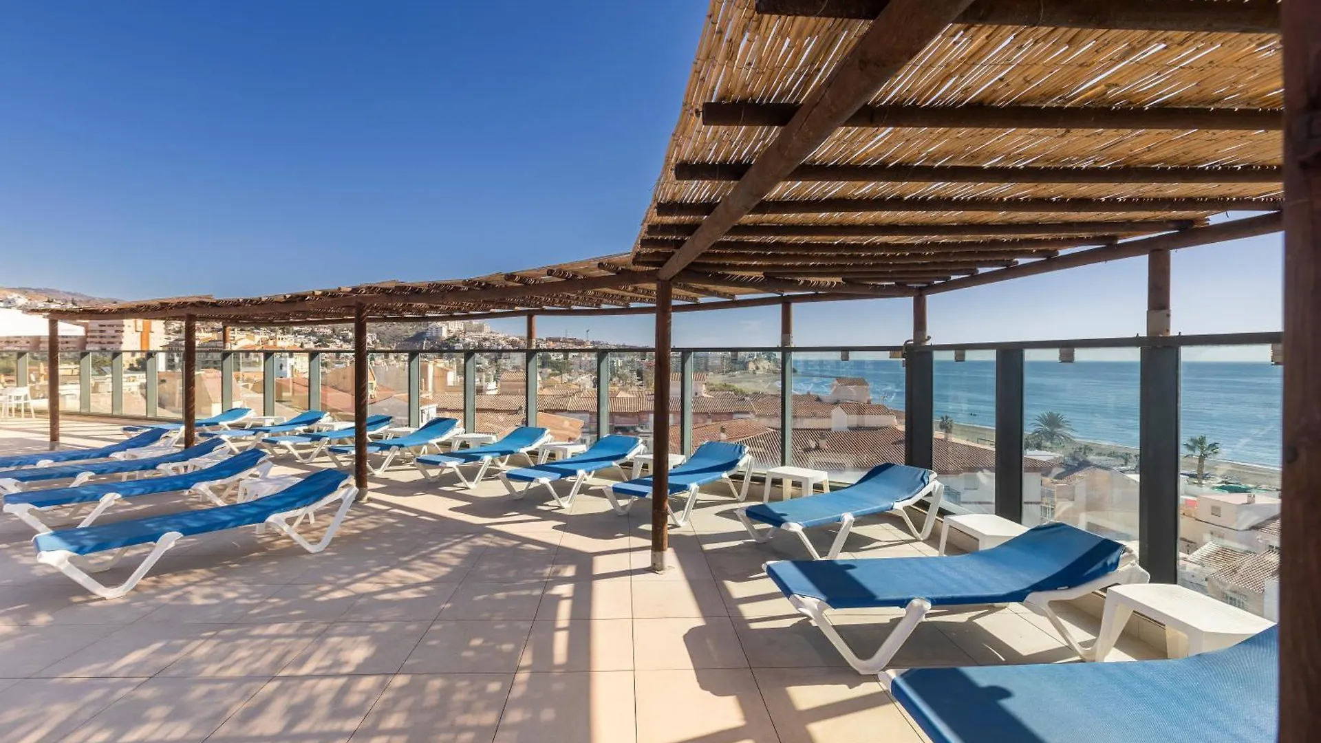 Moon Dreams Calabahia Hotel La Cala Del Moral 4*,
