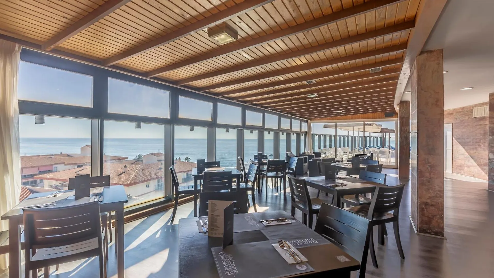 Moon Dreams Calabahia Hotel La Cala Del Moral 4*,